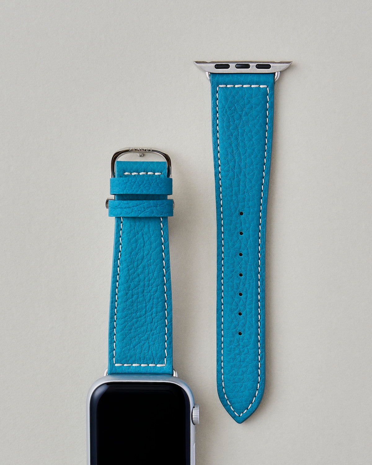 Apple Watch用レザーバンド スカンディナビアンブルー/ホワイトステッチ