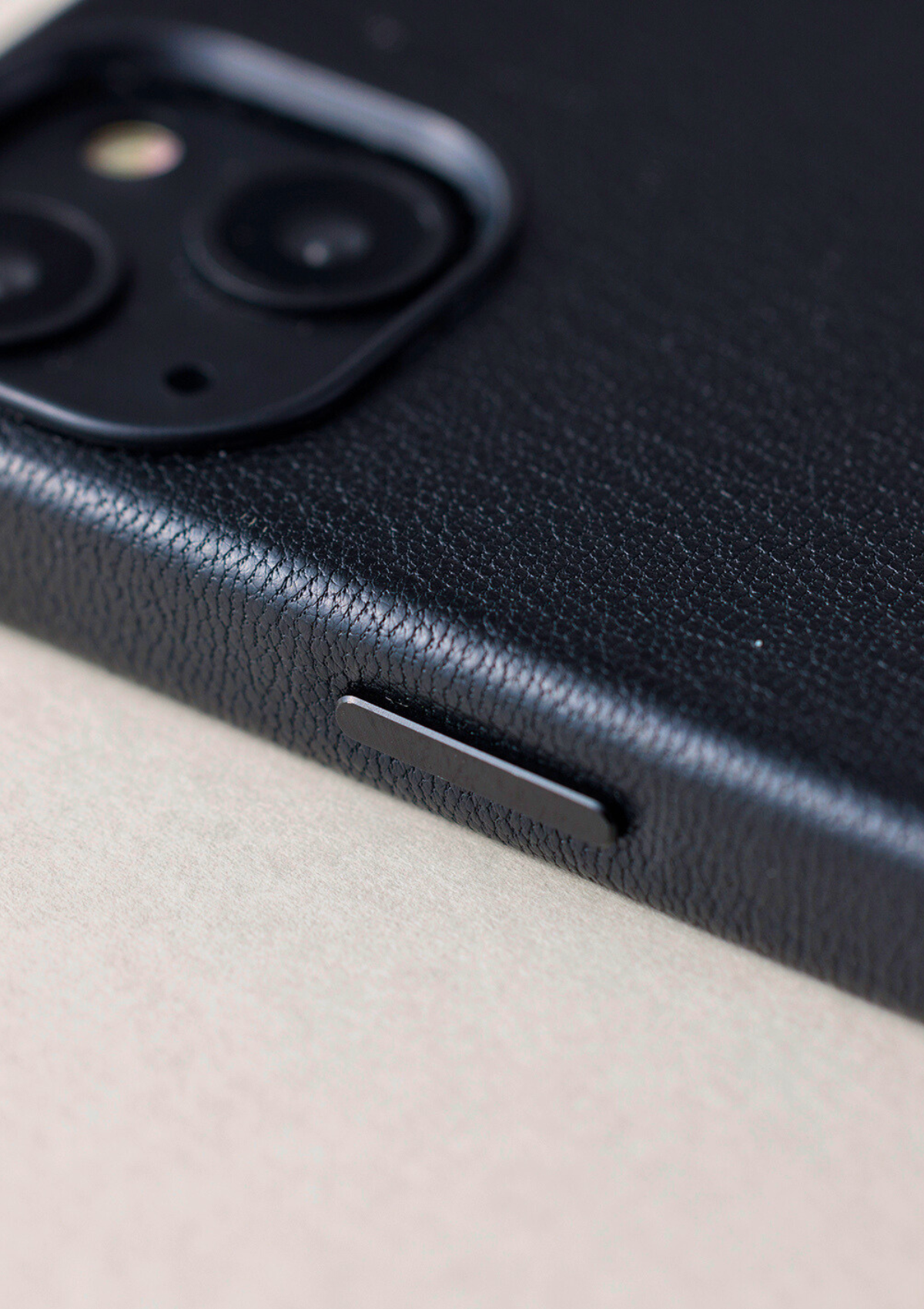 iPhoneレザーケース Magsafe対応カードケース付き/iPhone 16Pro/iPhone 16/ iPhone 15 Pro/ iPhone 15 /iPhone 14Pro/ iPhone 14 / iPhone 13