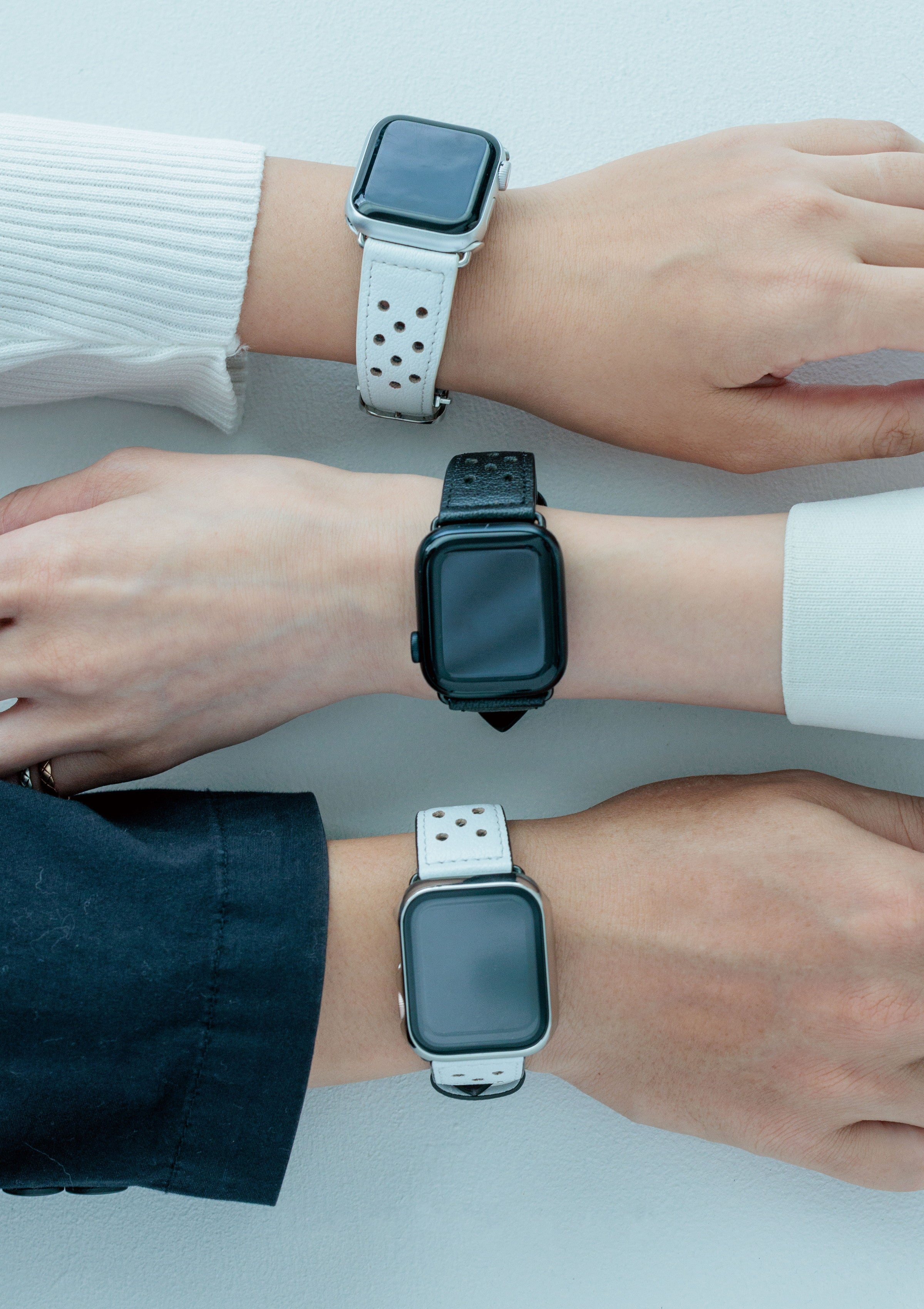 Apple Watch 用 パンチングドッツ レザーバンド Black