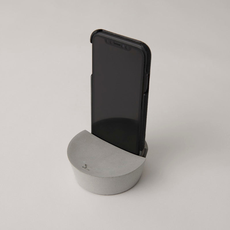 Oval (オーバル) スマートフォン