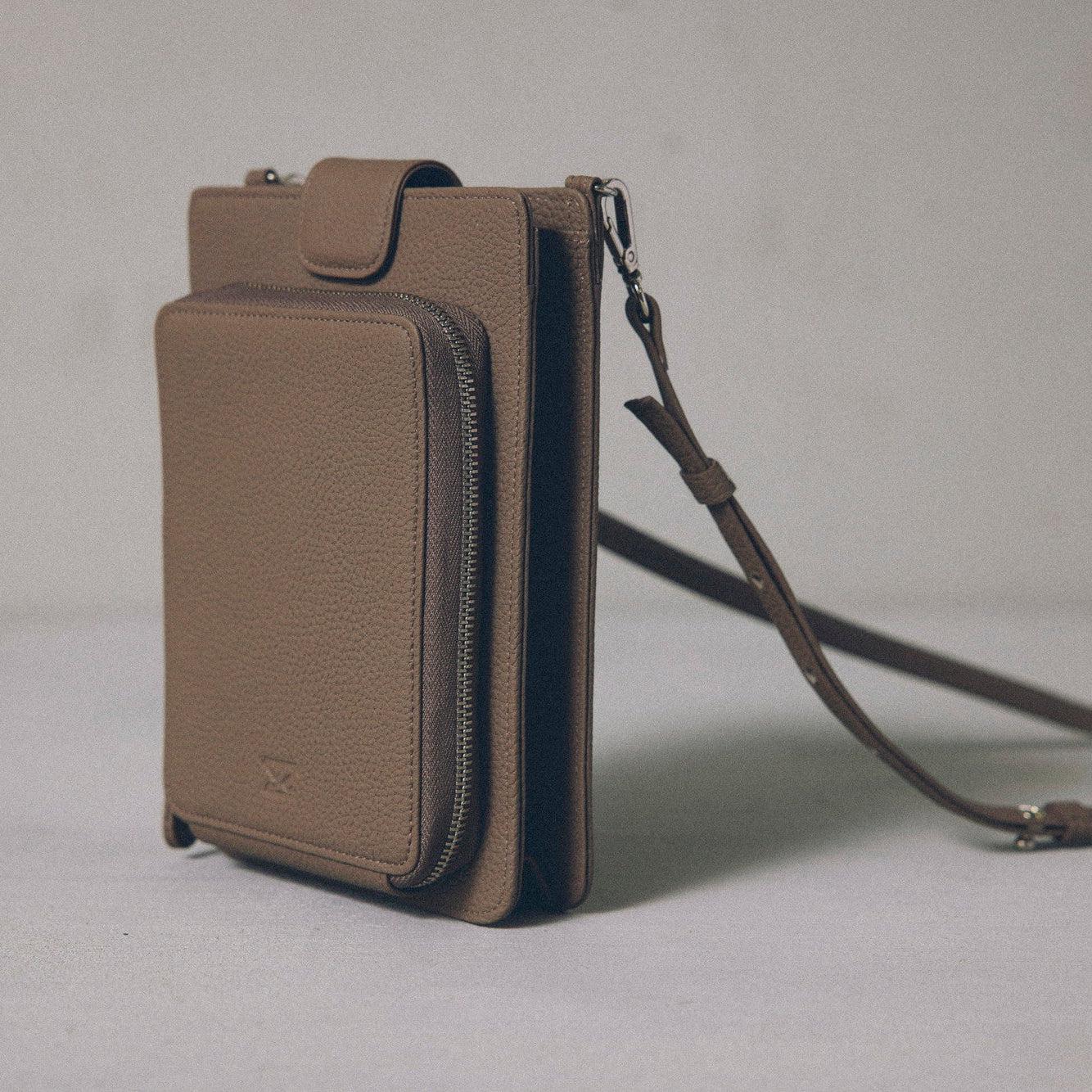 モバイルレザーバッグ Series 2 / ネックウォレット