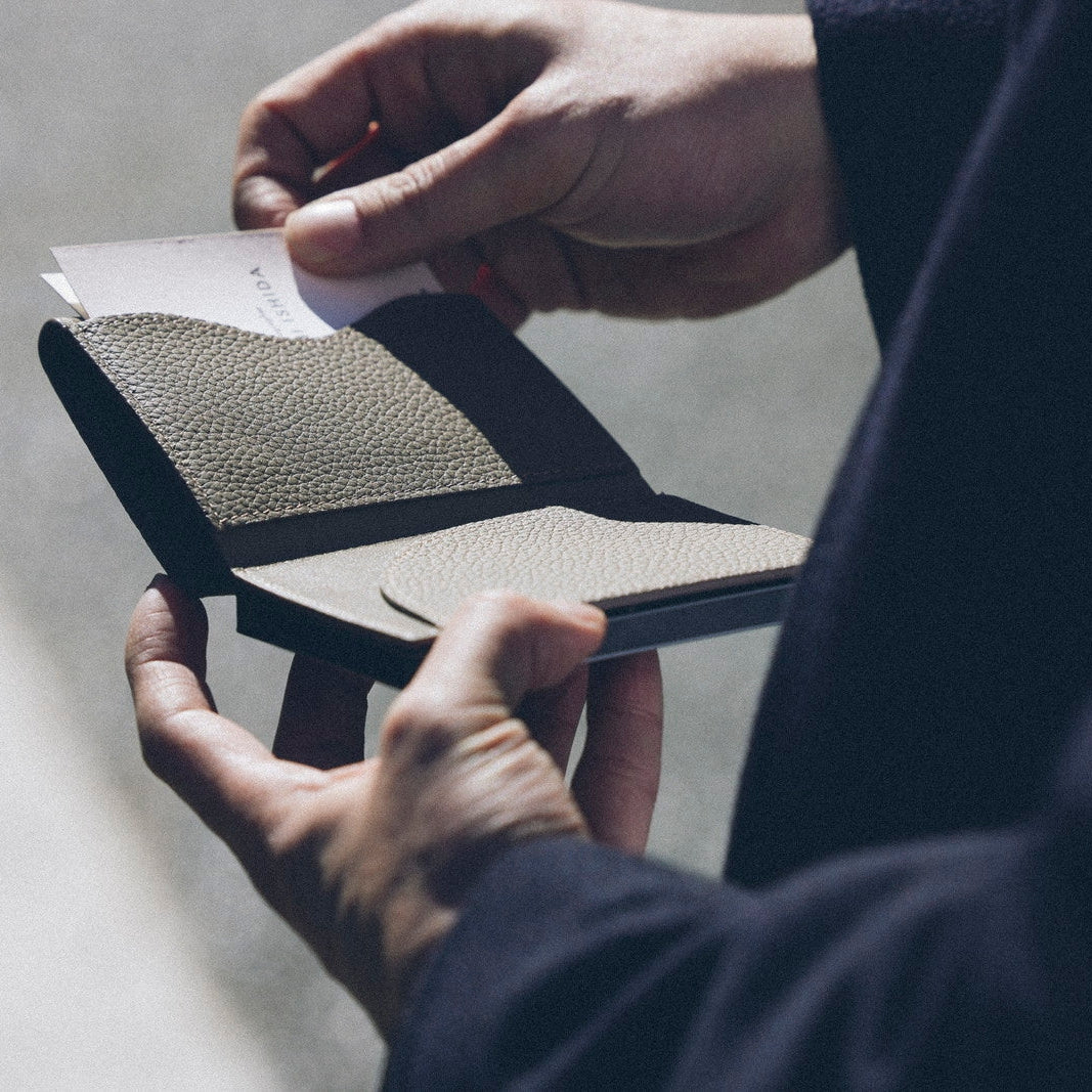 スマートカードウォレット : ボヘミアングレージュ/ブラウン