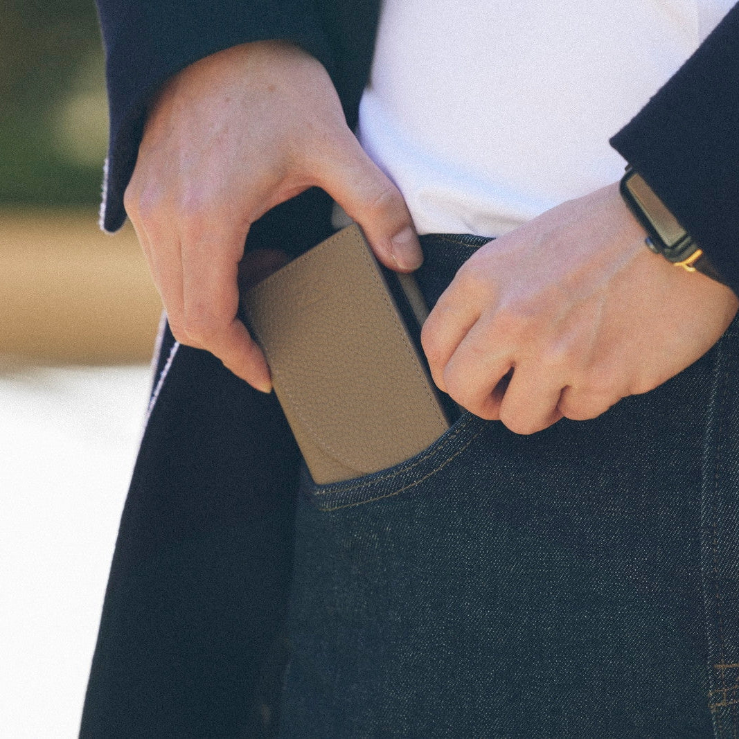 スマートカードウォレット : ボヘミアングレージュ/ブラウン